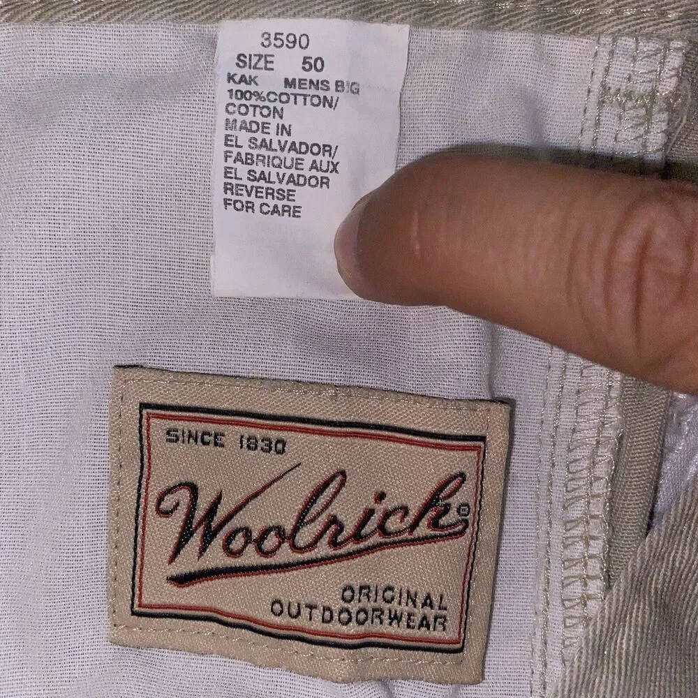 Woolrich Chino Shorts Mens Khakis Outdoor Flat Front Hiking Beige Size 50 BIG